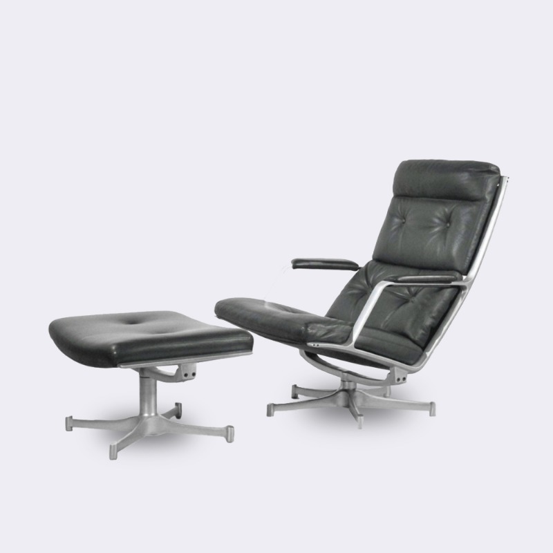 SF74 Lounge Chair